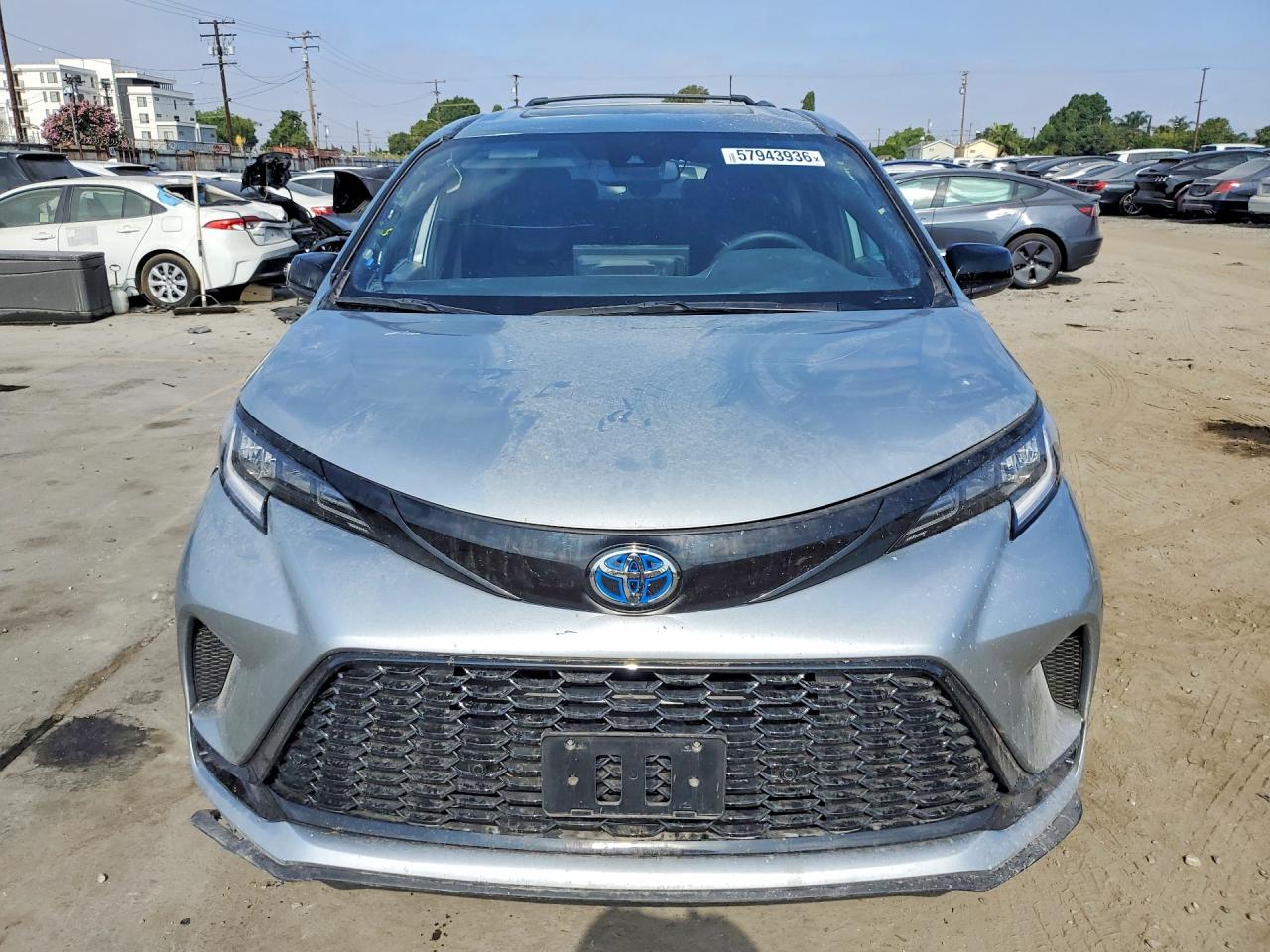 2025 TOYOTA SIENNA