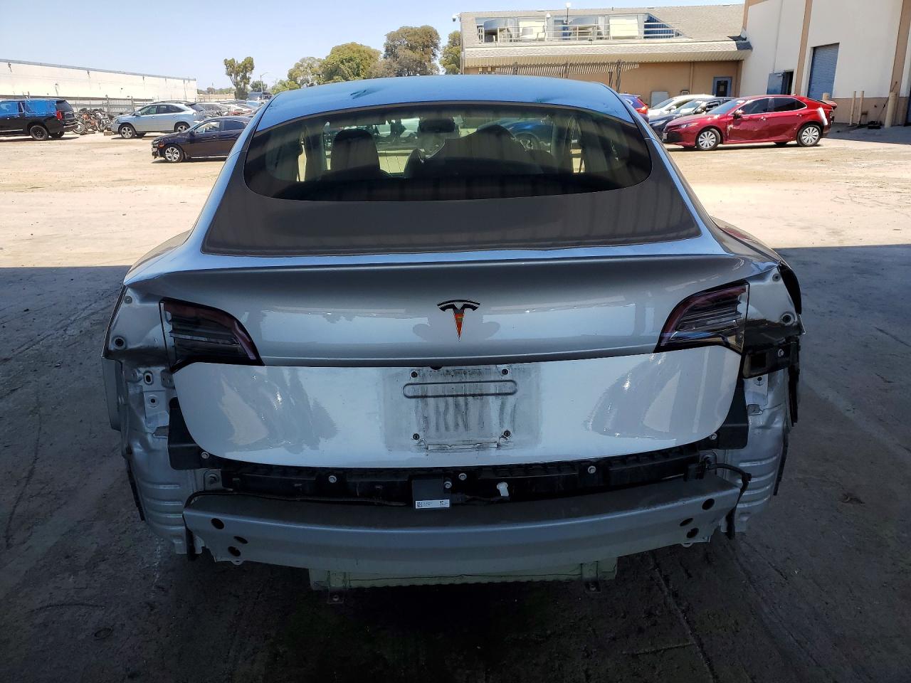 2018 TESLA MODEL 3