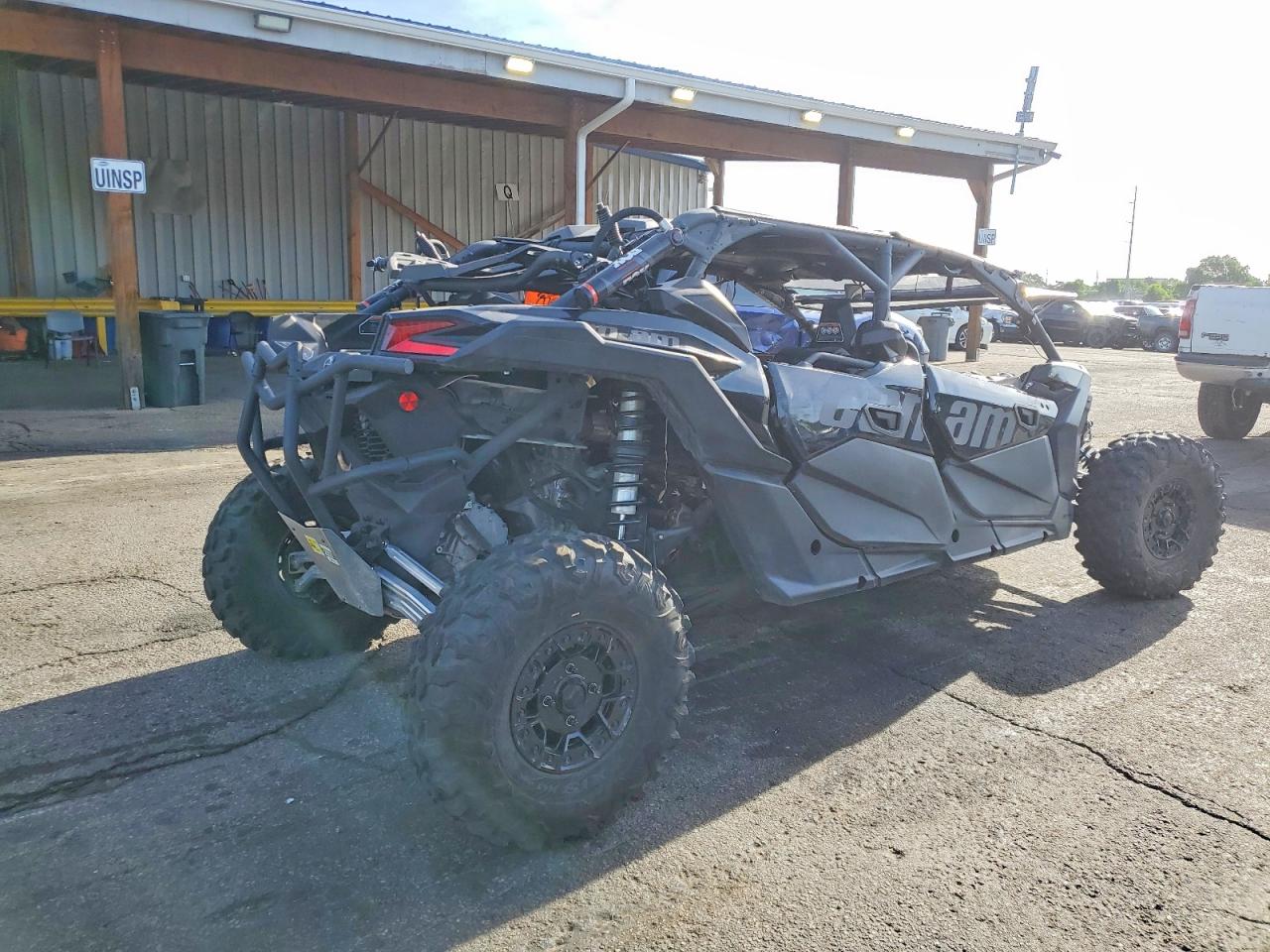2023 CAN-AM SIDEBYSIDE