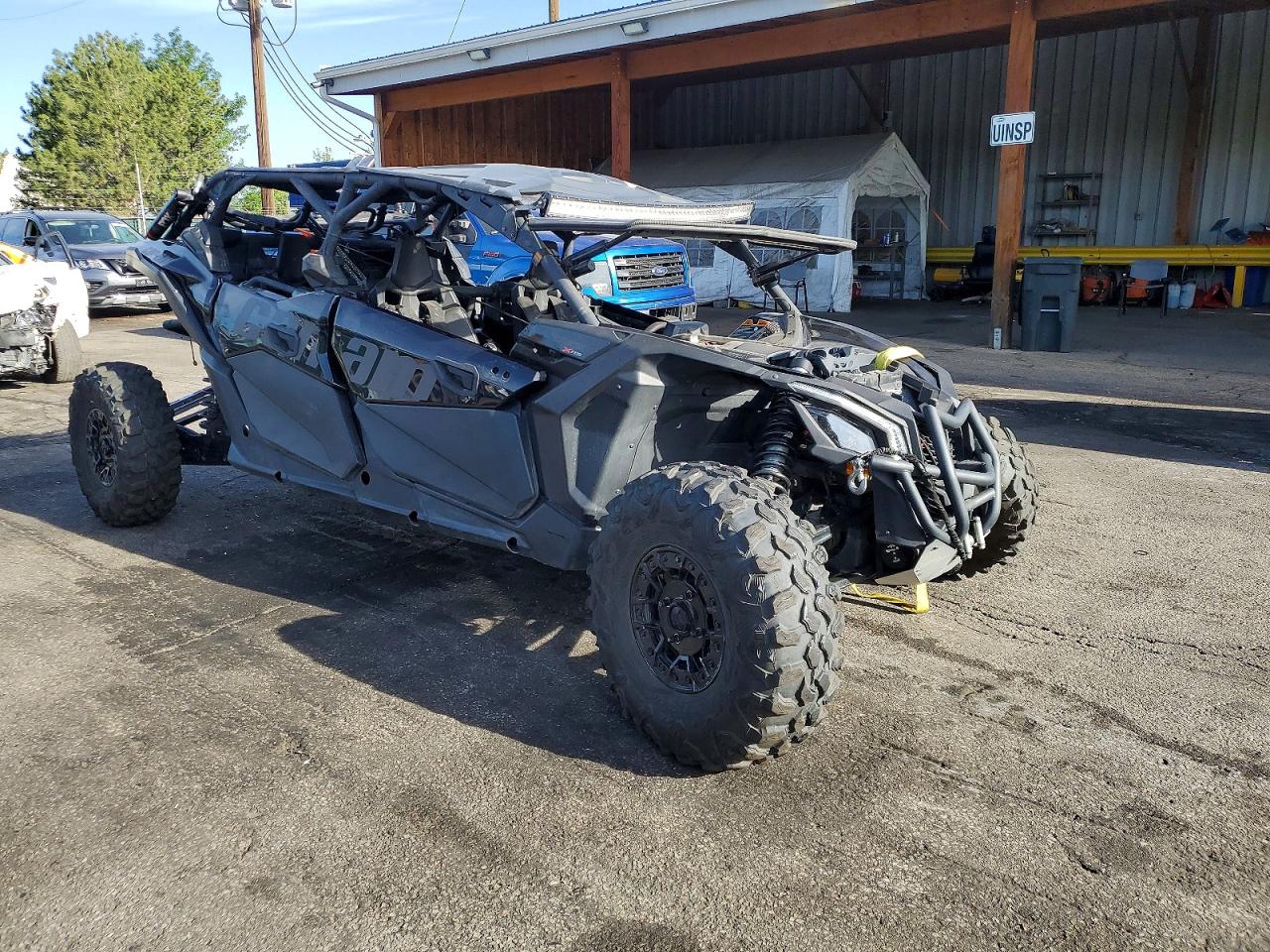 2023 CAN-AM SIDEBYSIDE