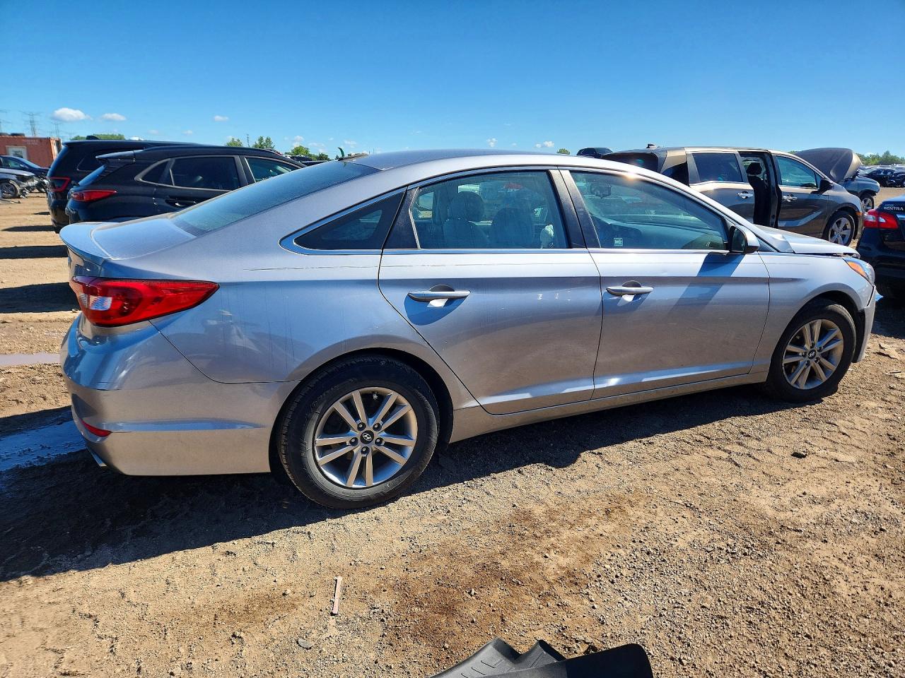 2016 HYUNDAI SONATA