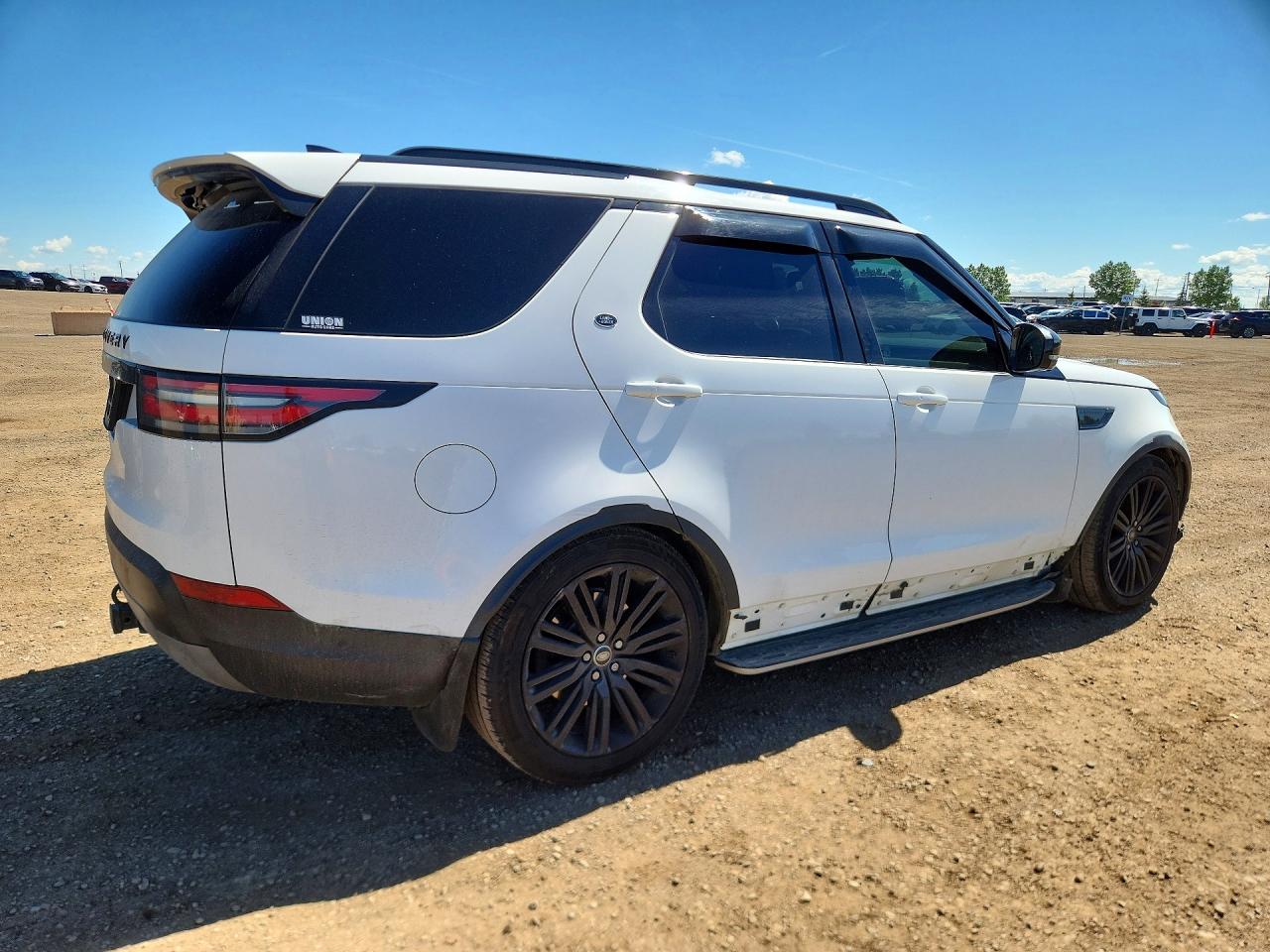 2017 LAND ROVER DISCOVERY