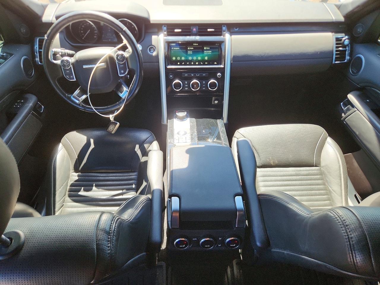 2017 LAND ROVER DISCOVERY