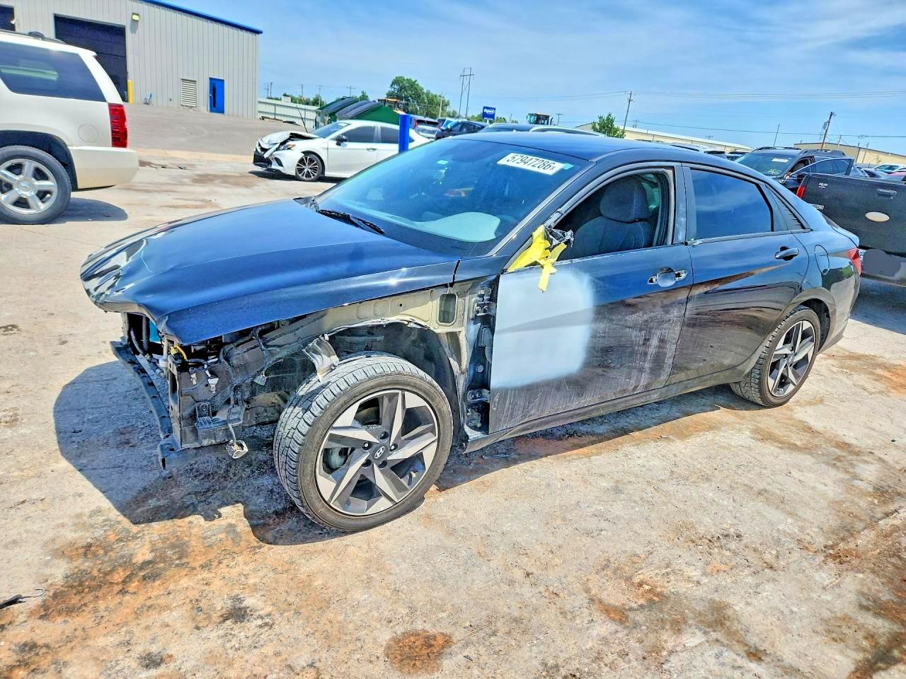 2023 HYUNDAI ELANTRA