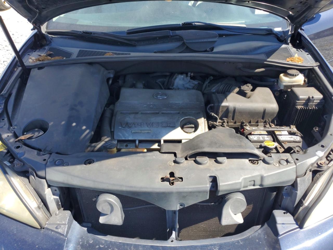 2005 LEXUS RX330