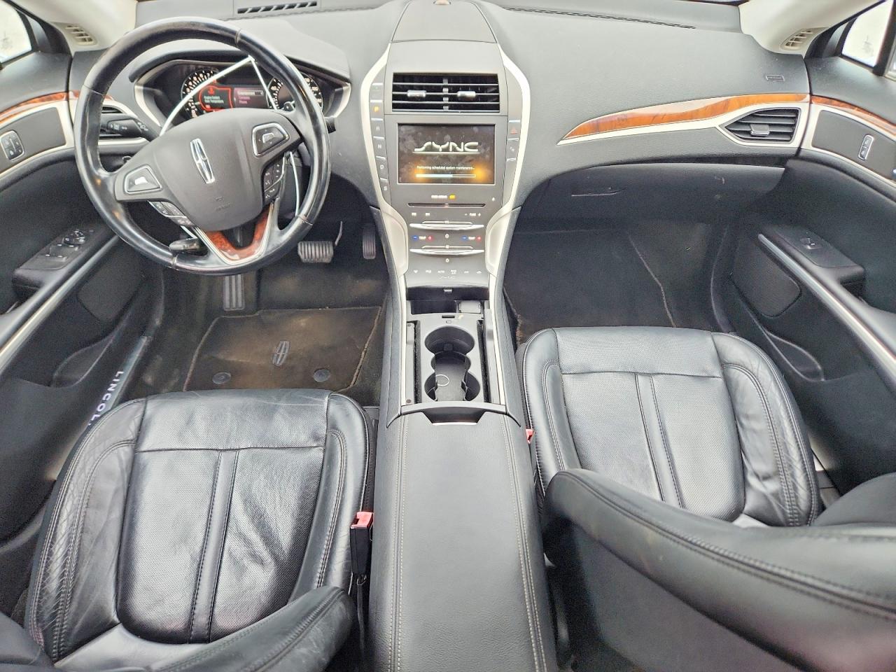 2016 LINCOLN MKZ