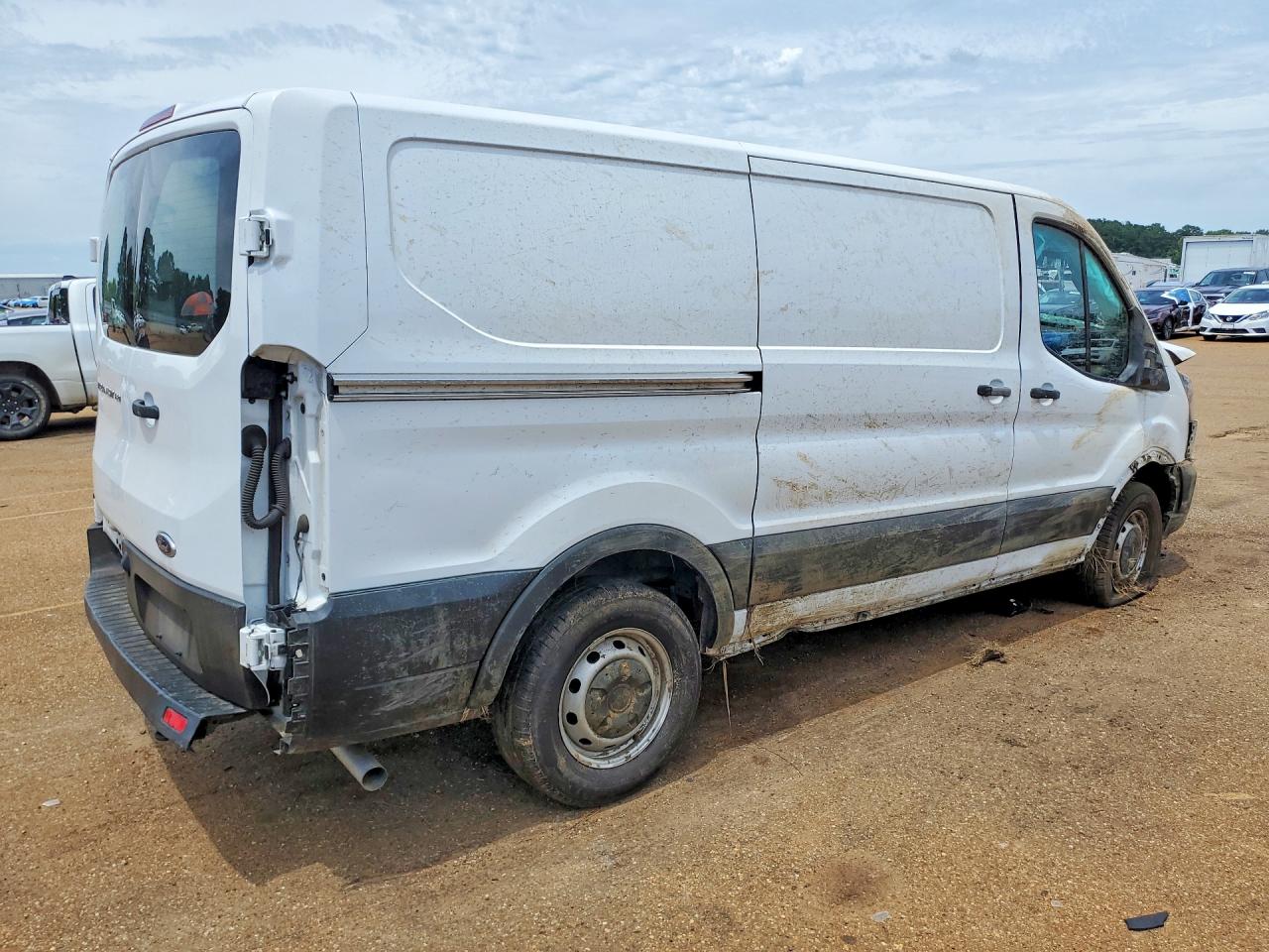 2024 FORD TRANSIT