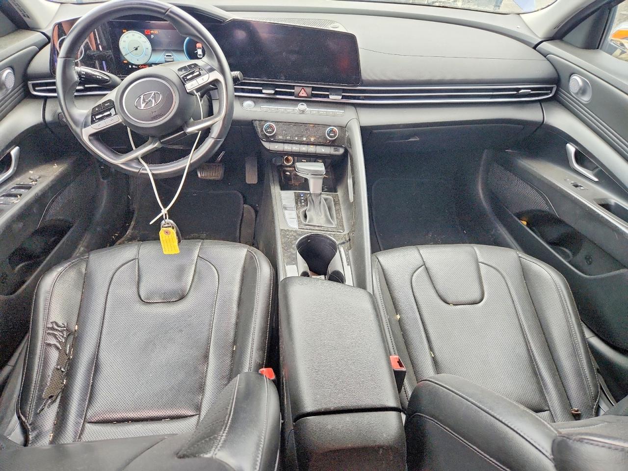 2023 HYUNDAI ELANTRA