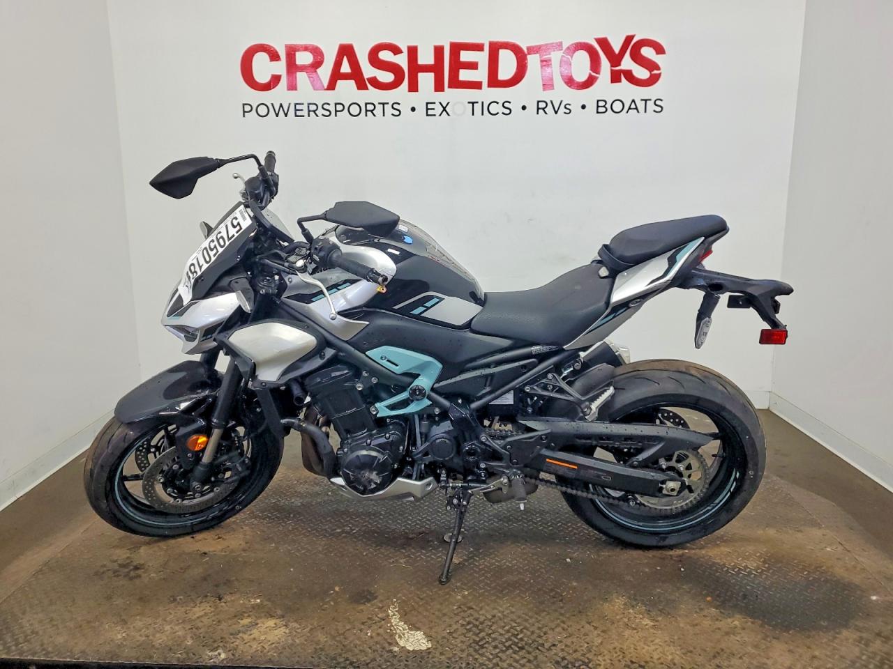 2025 KAWASAKI Z/ZR 1000