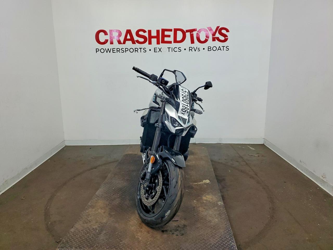 2025 KAWASAKI Z/ZR 1000