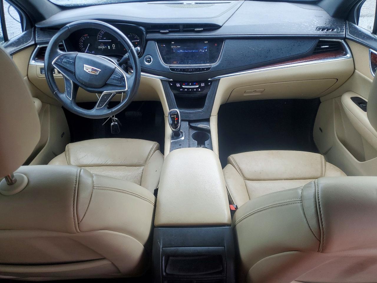 2018 CADILLAC XT5