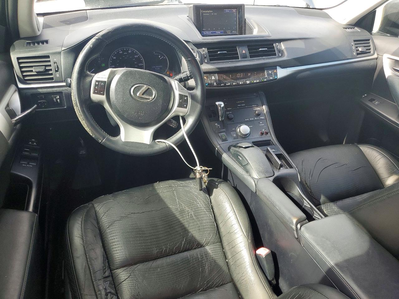 2013 LEXUS CT 200