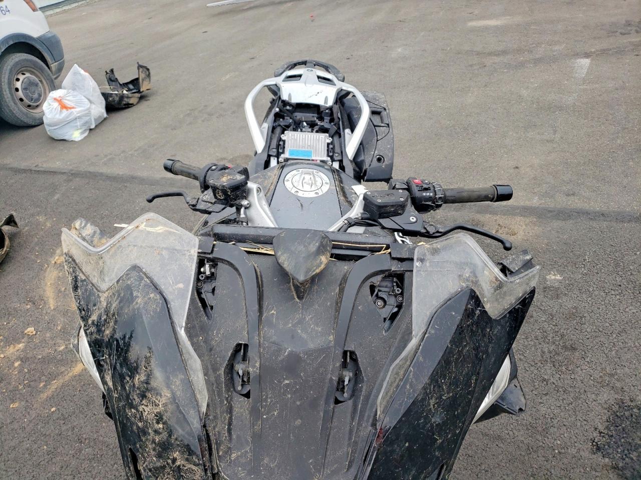 2024 BMW MOTORCYCLE