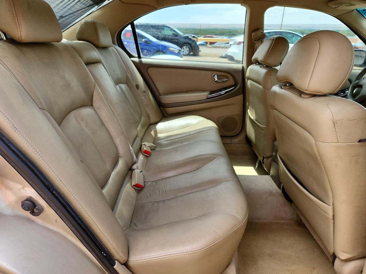 2000 INFINITI I30