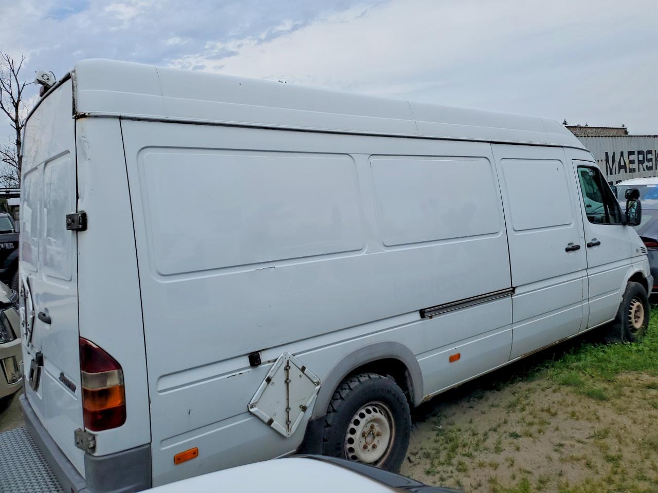 2003 MERCEDES-BENZ SPRINTER