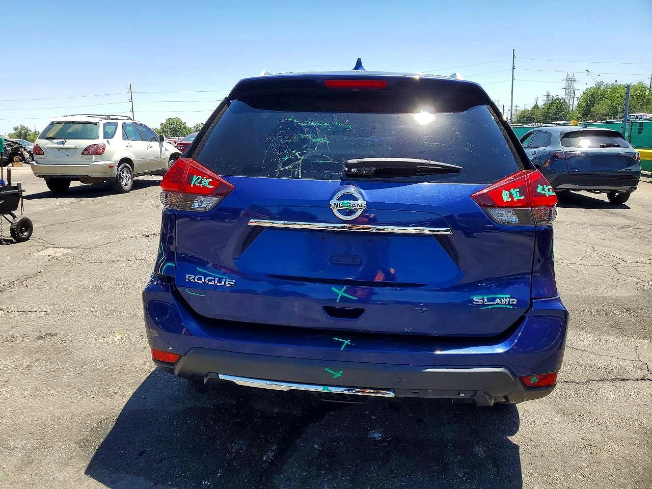 2018 NISSAN ROGUE