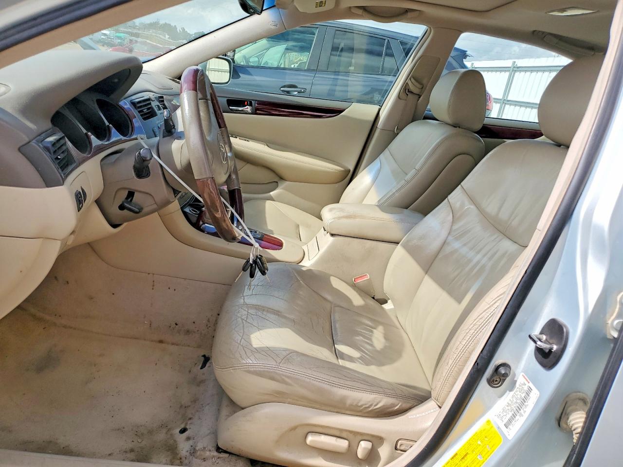 2002 LEXUS ES300
