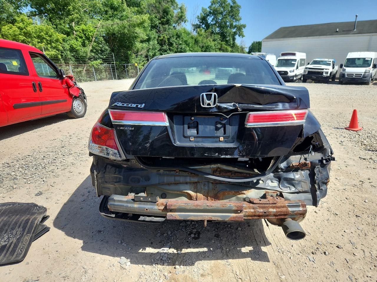 2011 HONDA ACCORD