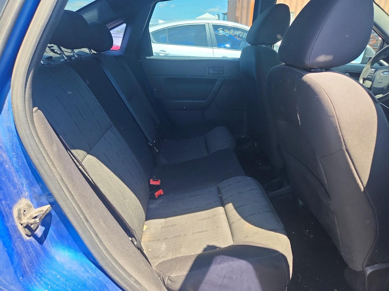 2011 FORD FOCUS