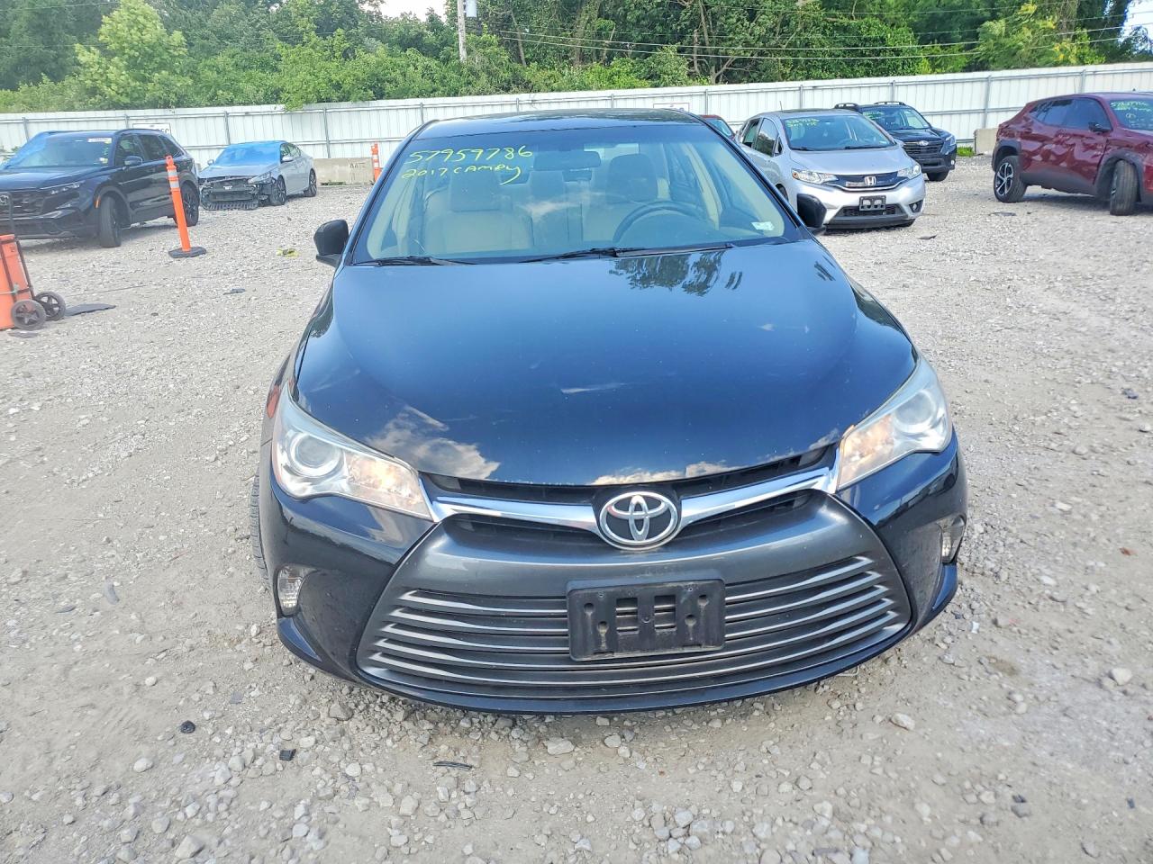 2017 TOYOTA CAMRY
