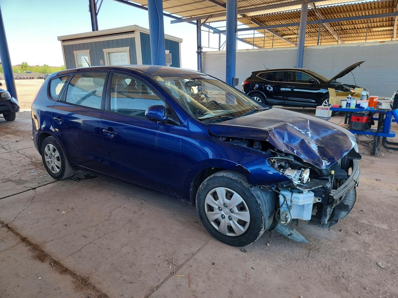 2012 HYUNDAI ELANTRA