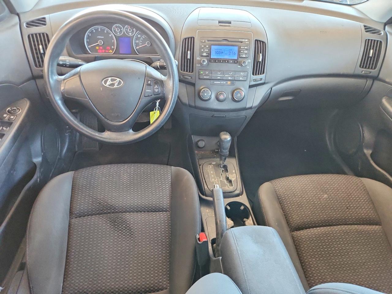 2012 HYUNDAI ELANTRA