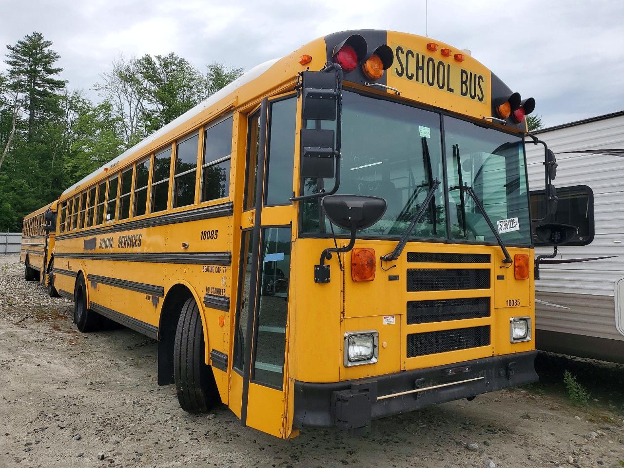2010 THOMAS SAF-T-LINE