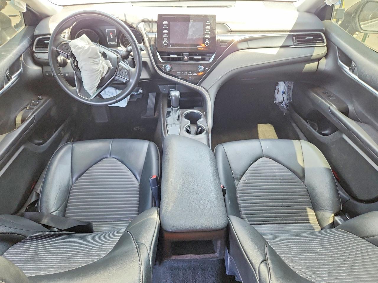 2022 TOYOTA CAMRY