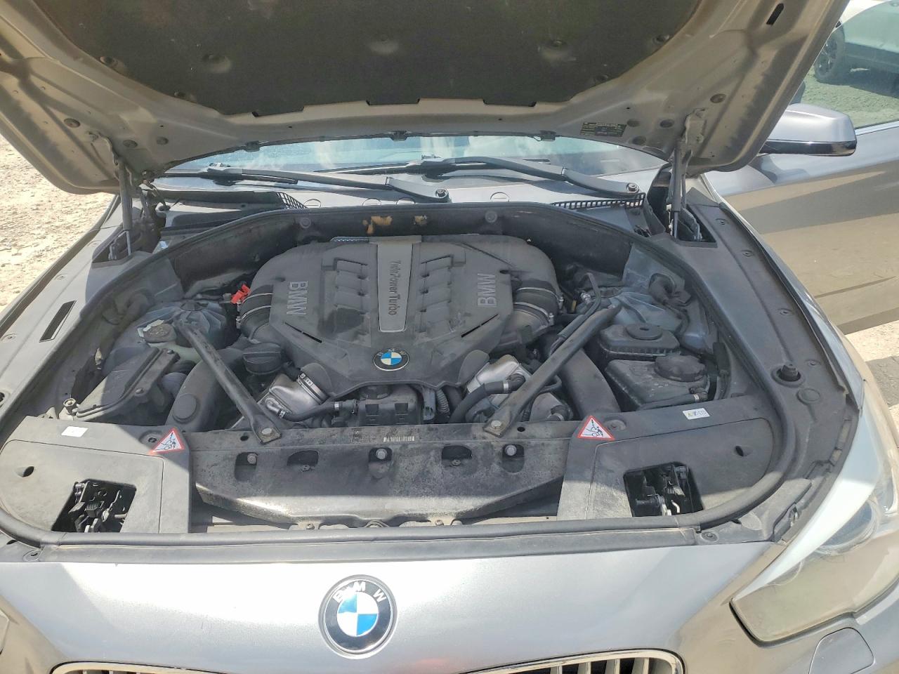 2012 BMW 5 SERIES