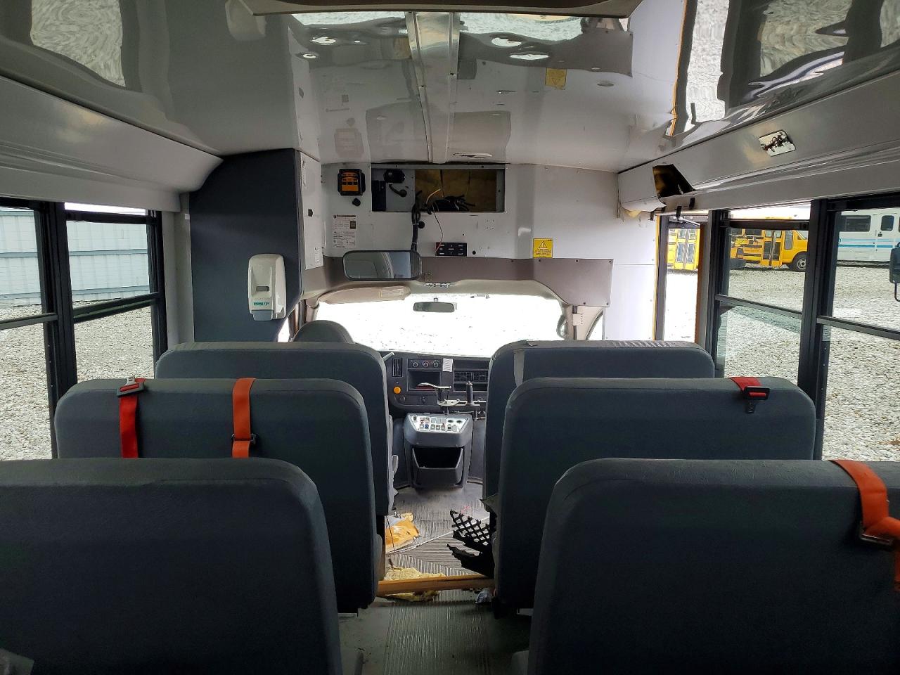 2012 CHEVROLET EXPRESS