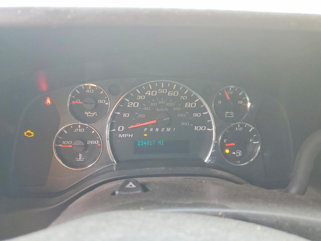 2011 CHEVROLET EXPRESS