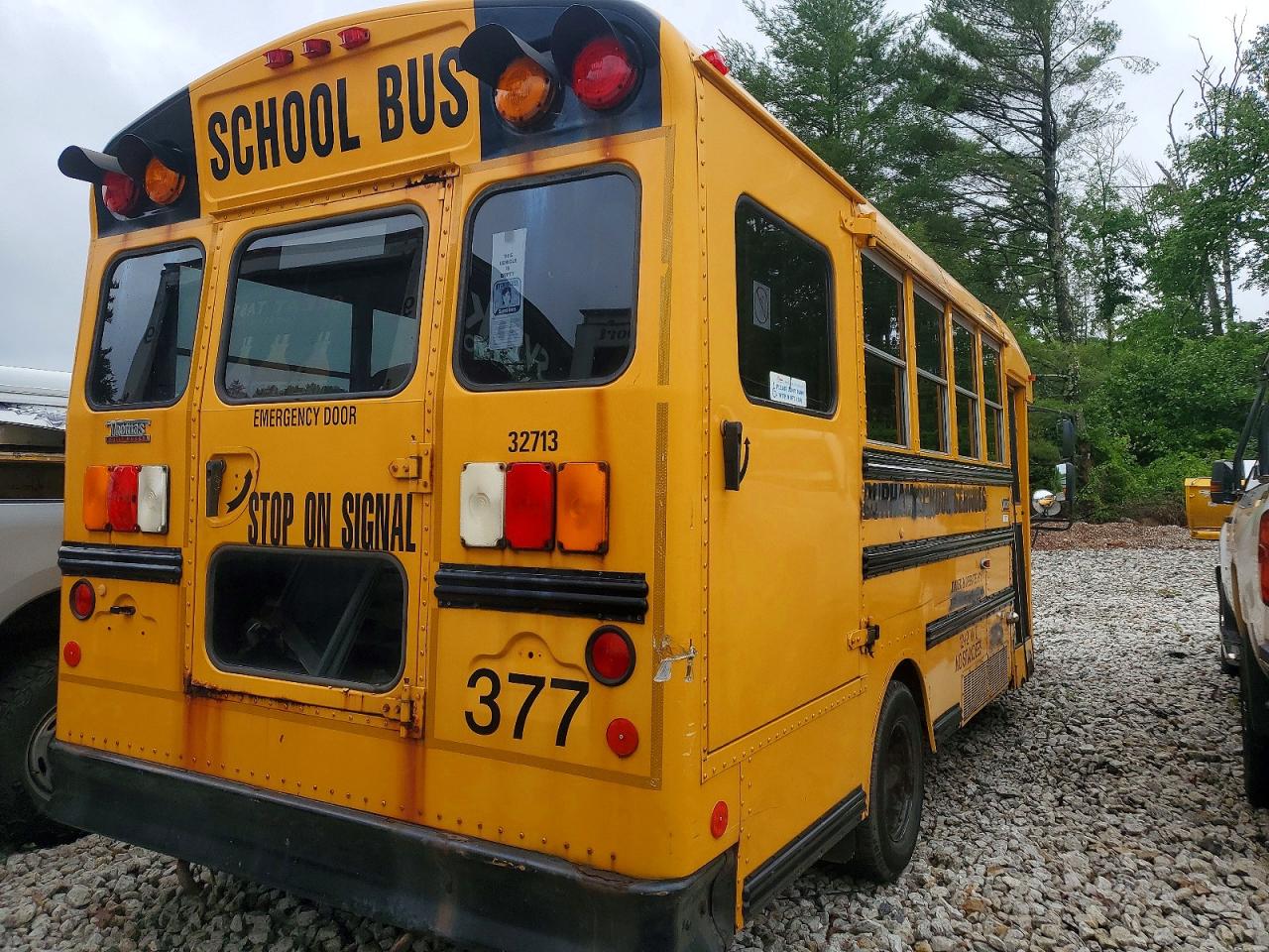 2011 CHEVROLET EXPRESS
