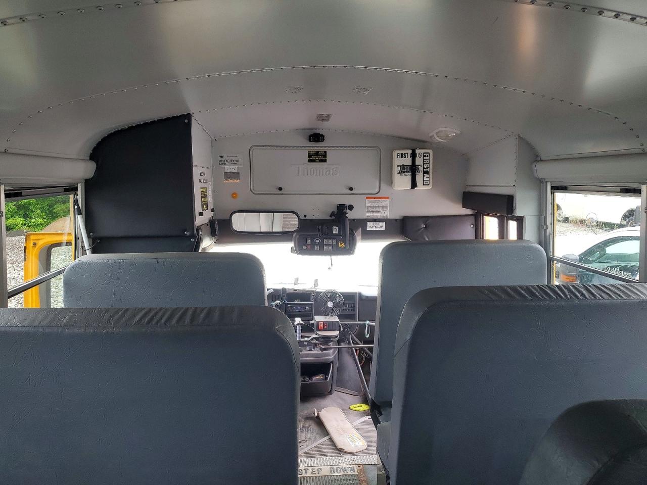 2011 CHEVROLET EXPRESS