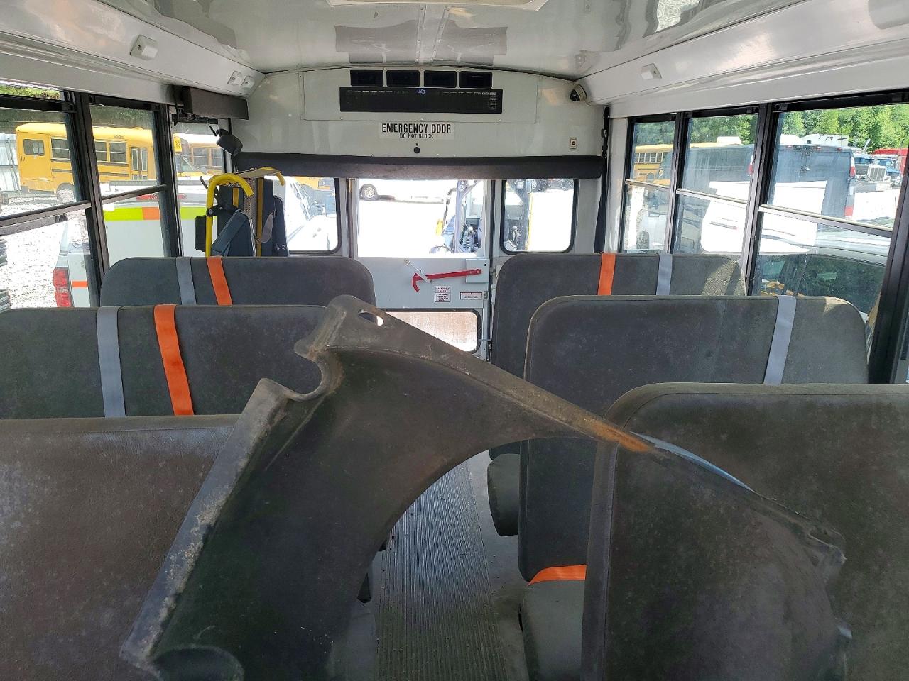 2012 CHEVROLET EXPRESS