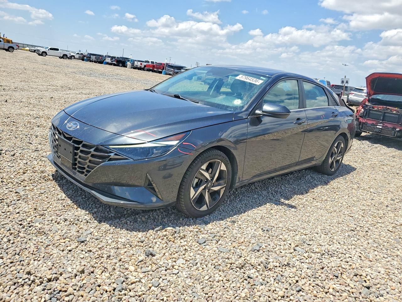 2022 HYUNDAI ELANTRA