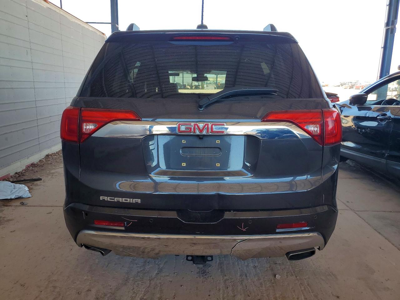 2018 GMC ACADIA DEN