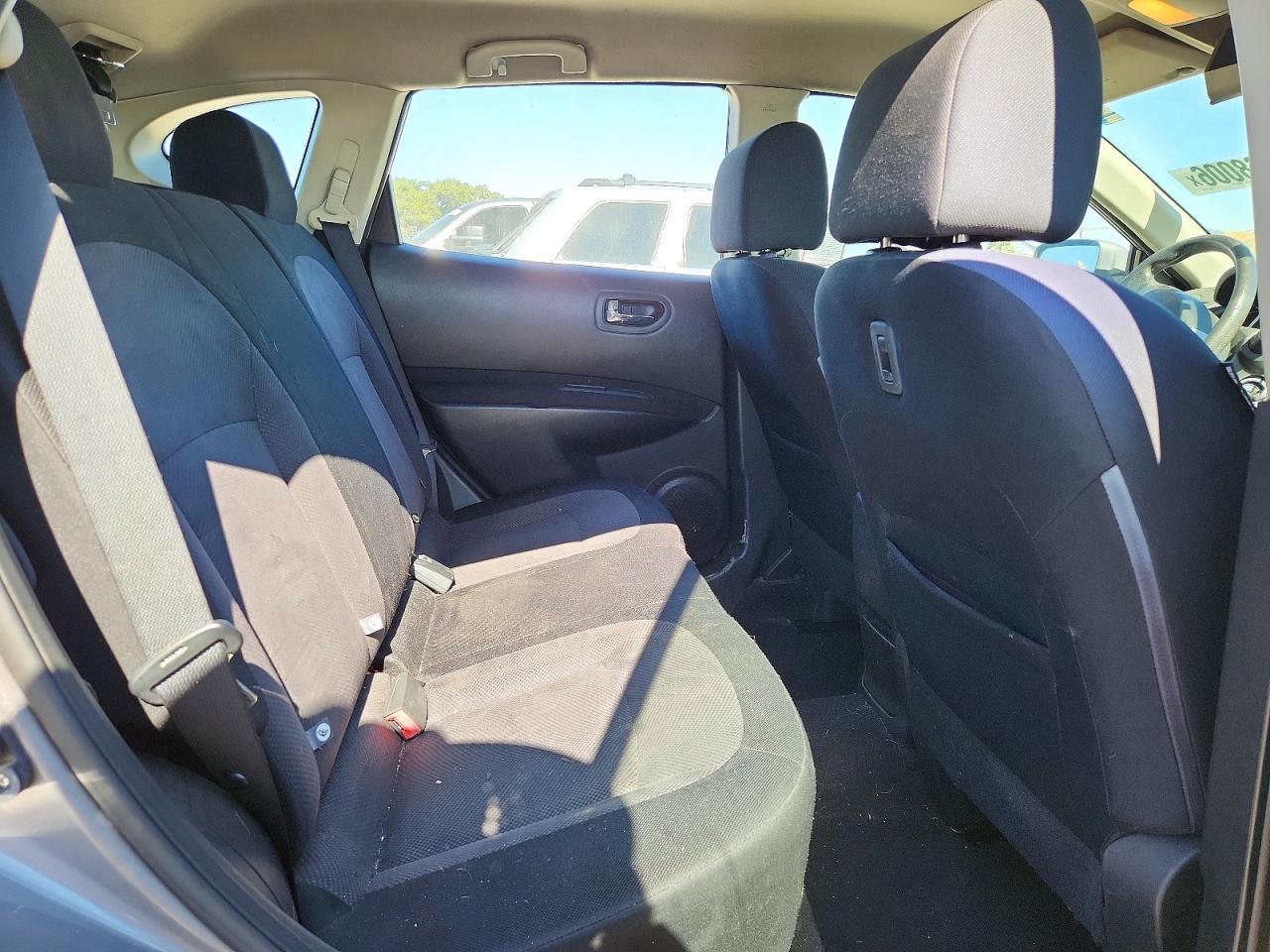 2012 NISSAN ROGUE