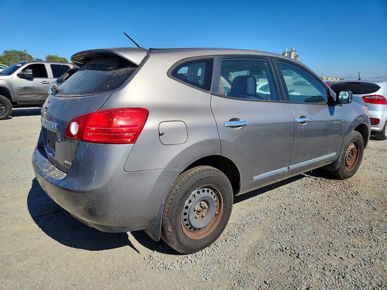 2012 NISSAN ROGUE