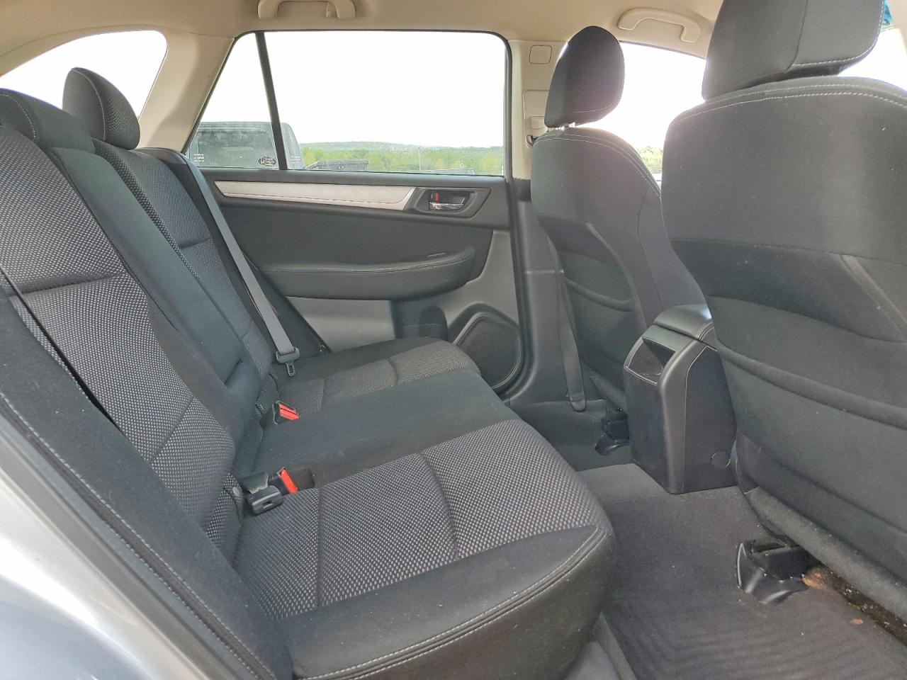 2017 SUBARU OUTBACK
