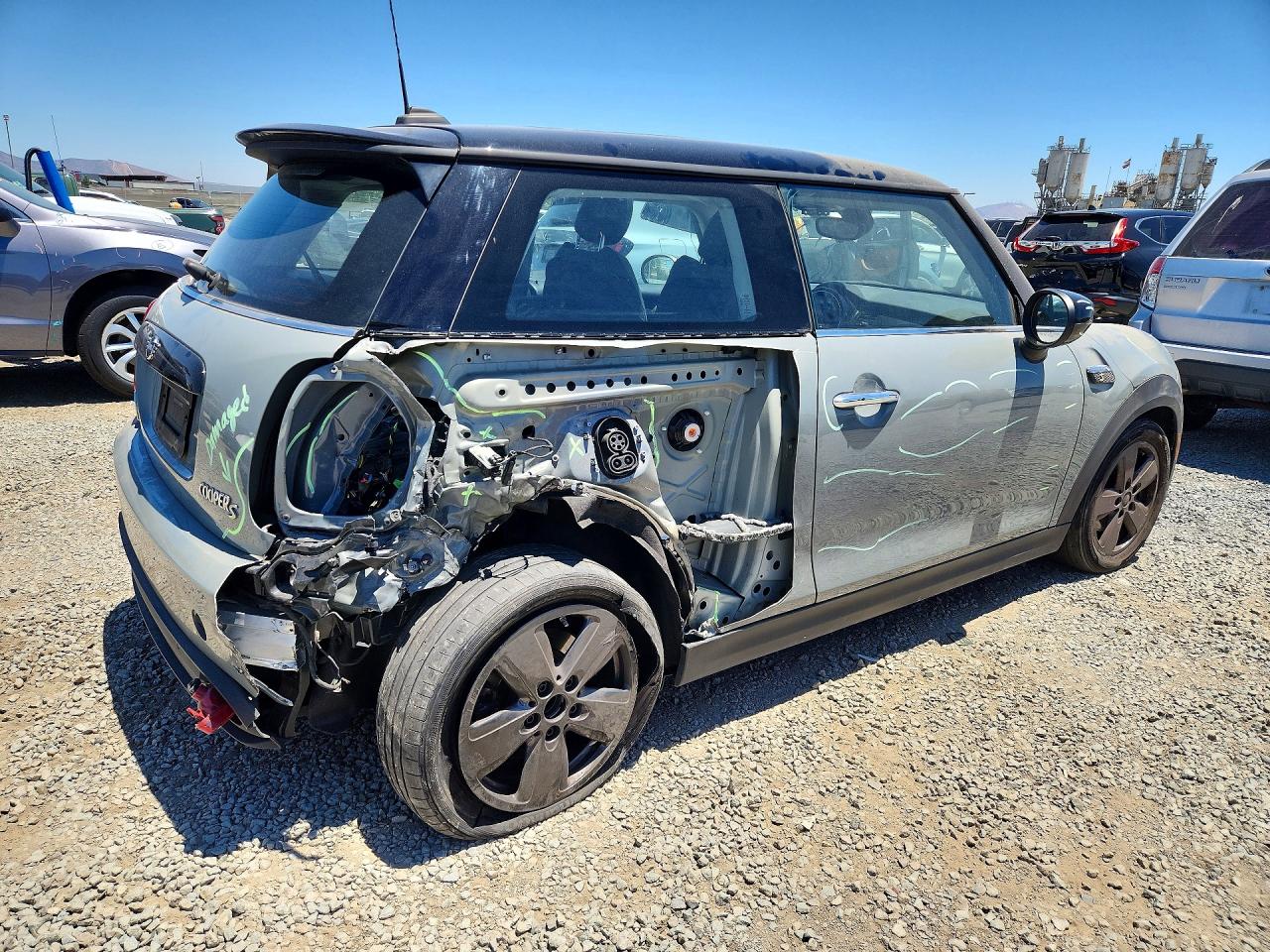 2023 MINI COOPER