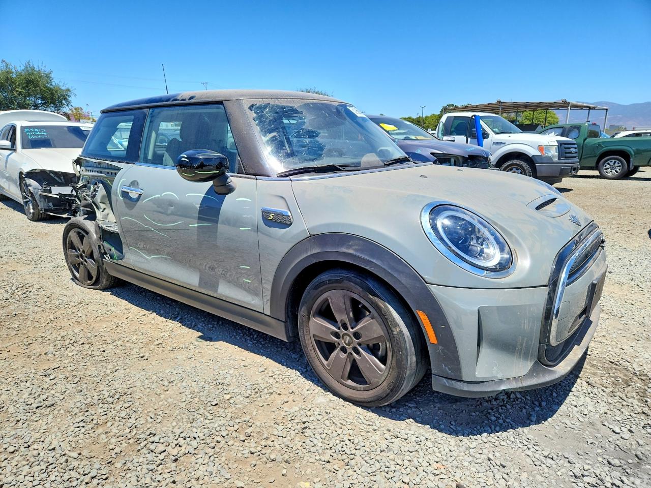 2023 MINI COOPER