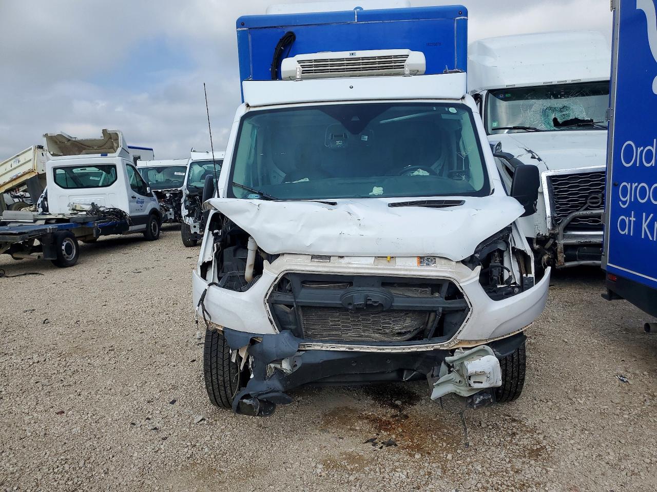 2022 FORD TRANSIT