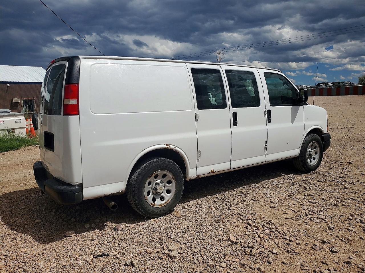 2014 CHEVROLET EXPRESS
