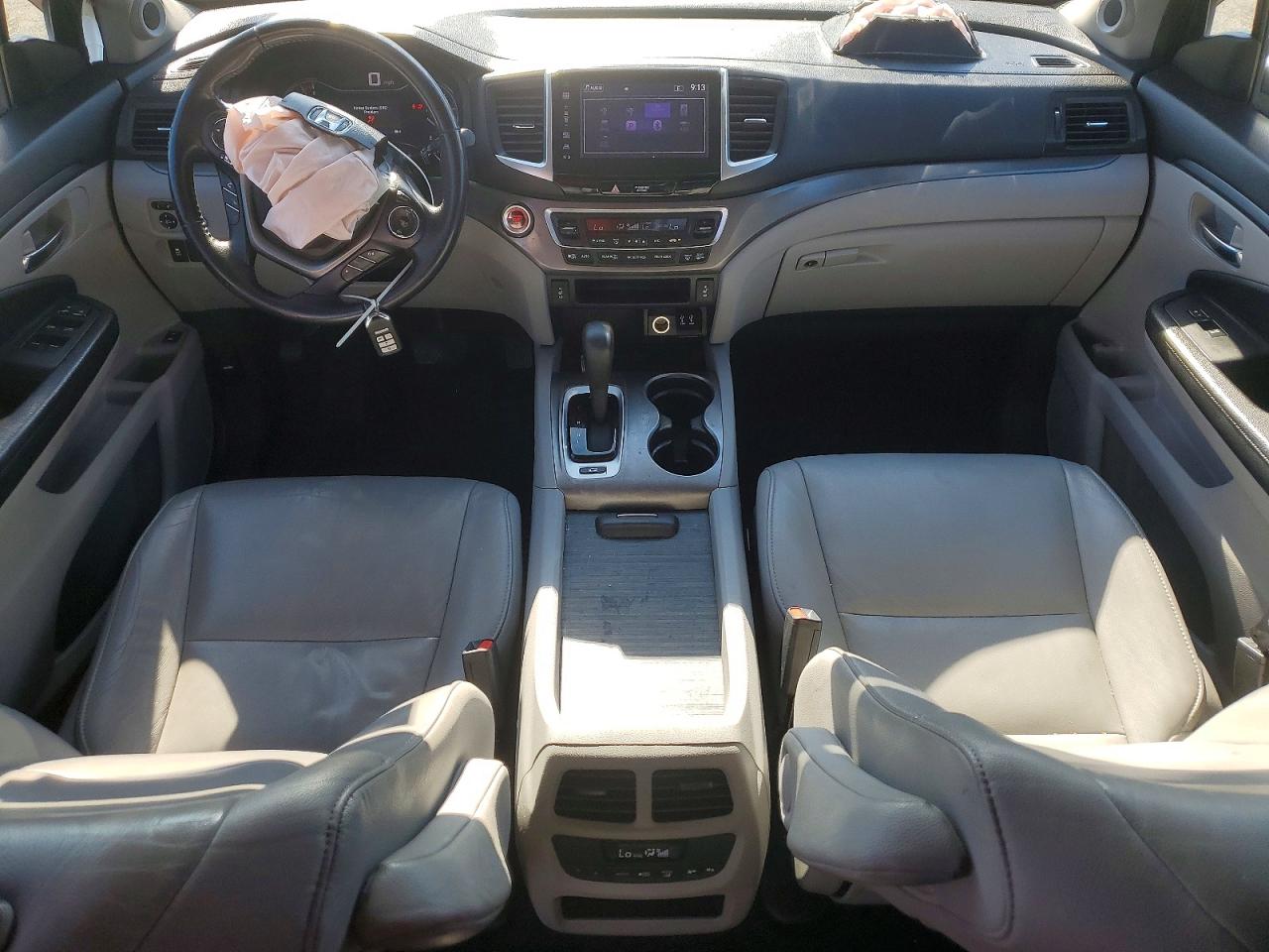 2016 HONDA PILOT