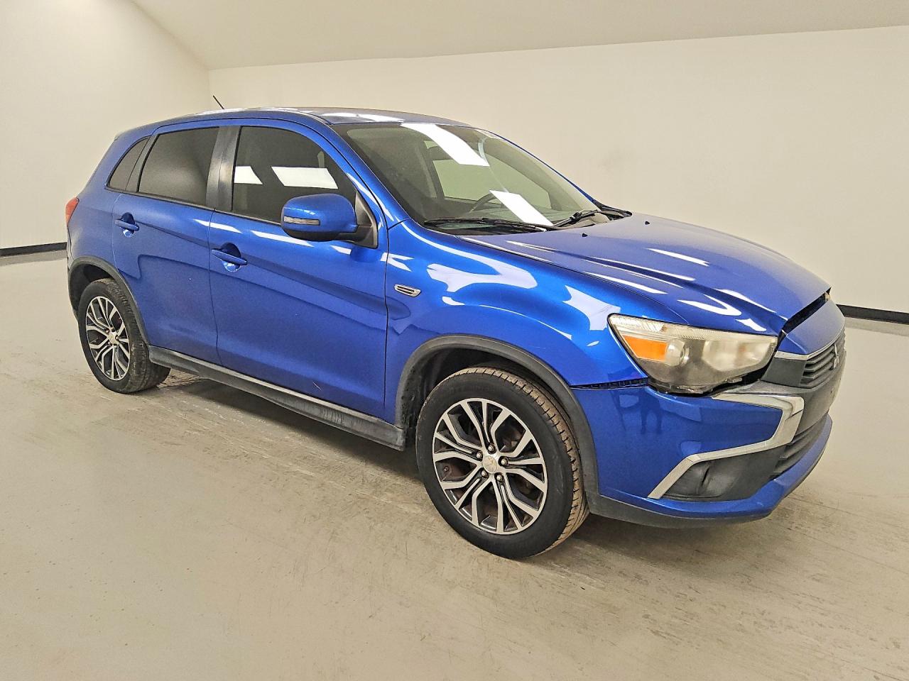 2016 MITSUBISHI OUTLANDER