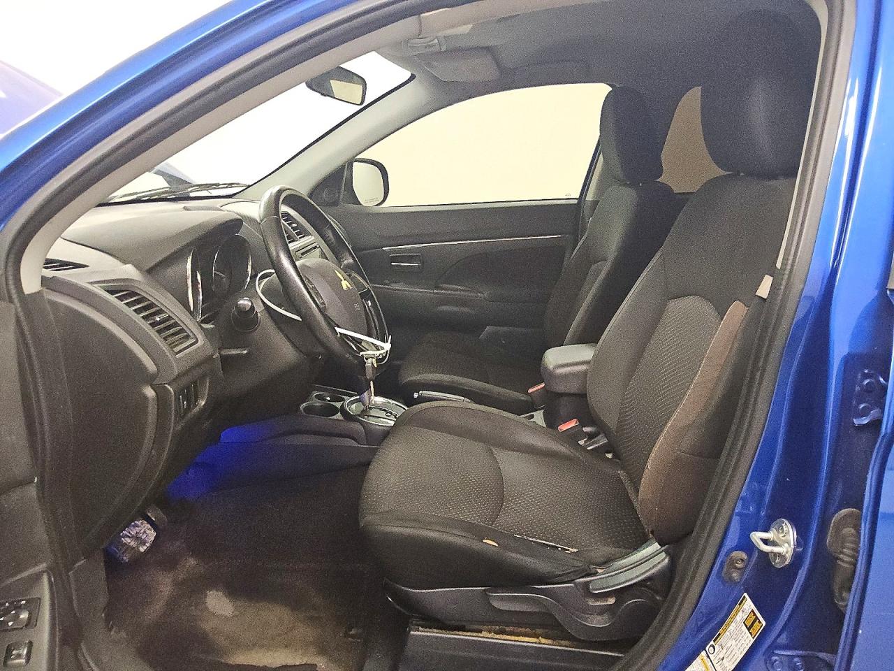 2016 MITSUBISHI OUTLANDER
