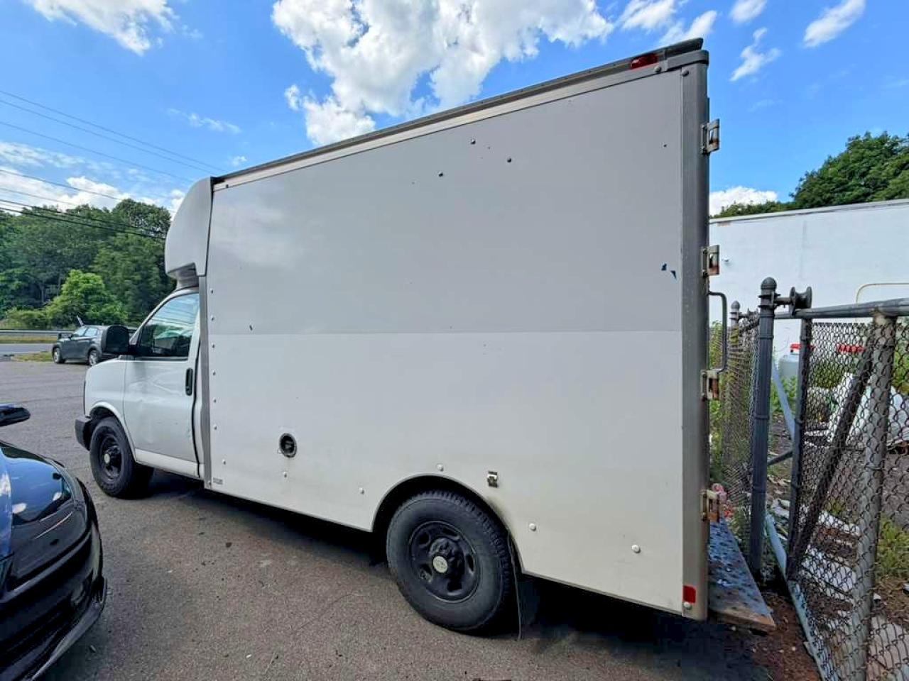 2014 CHEVROLET EXPRESS