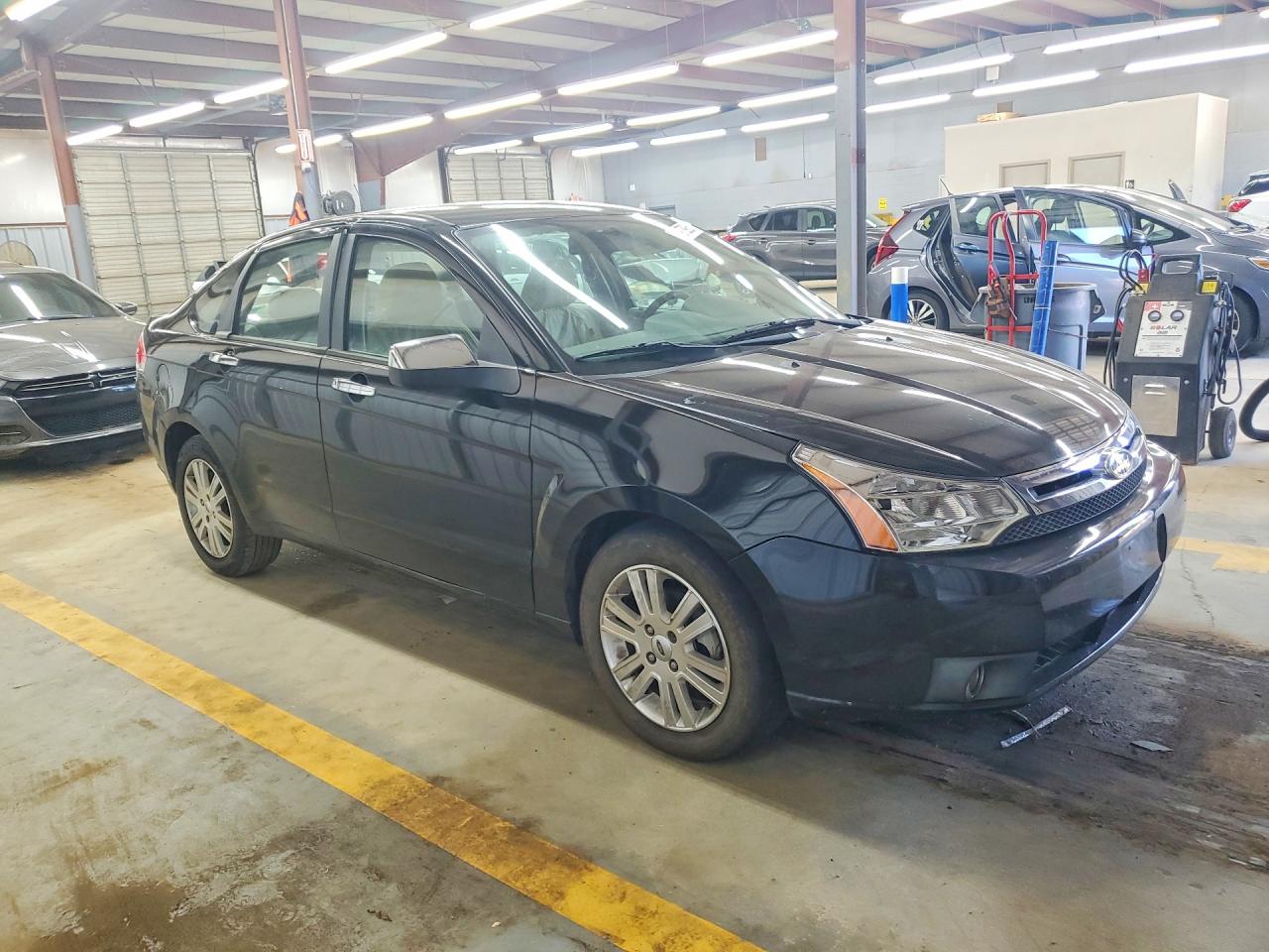 2011 FORD FOCUS