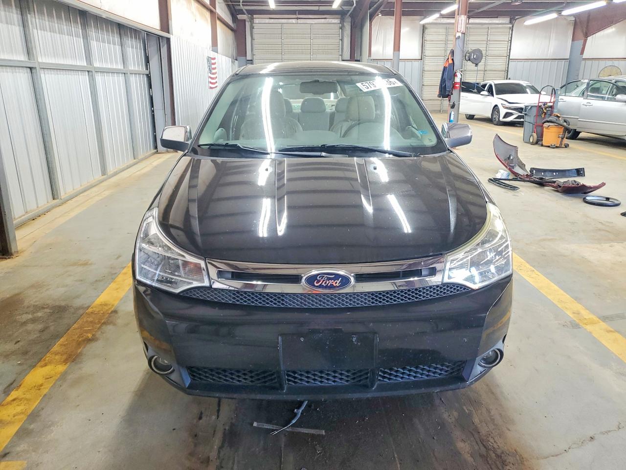 2011 FORD FOCUS