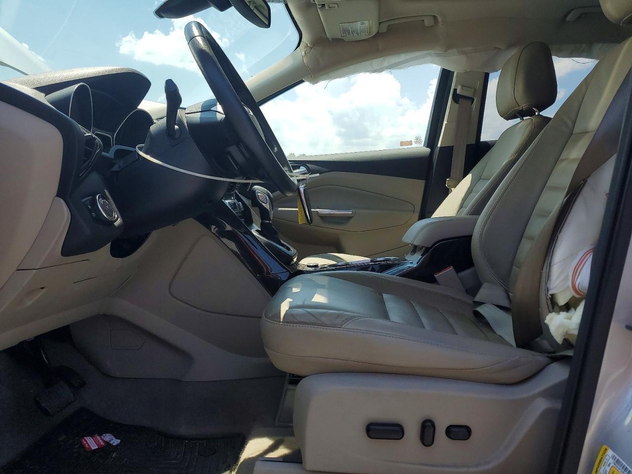 2016 FORD ESCAPE
